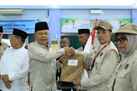 Bupati Asmar Minta JCH Meranti Doakan Kebaikan untuk Daerah